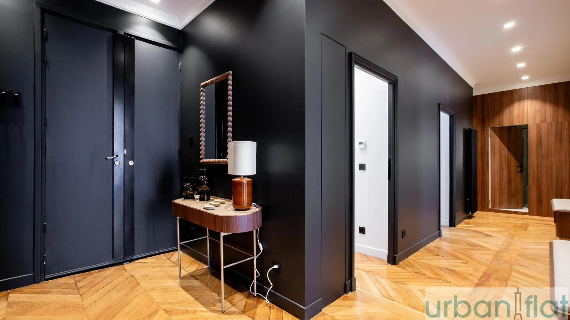 Urban Flat 197 - Appartement Saint Honore Champs Elysees Paris 0*,
